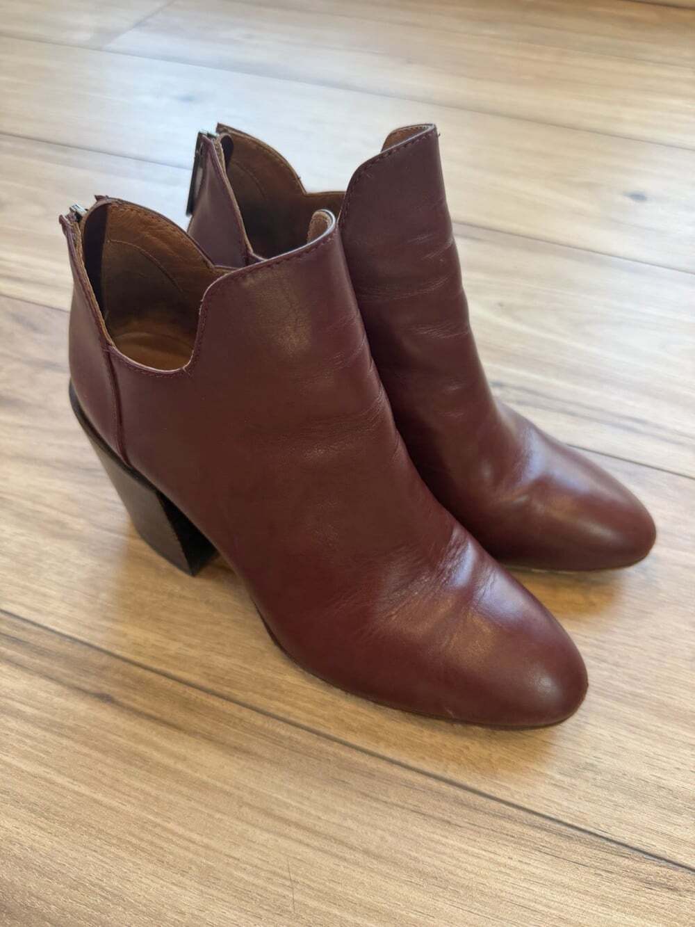 Aquatalia Vero Cuoio Women's Booties Leather Boots Made in Italy Brown Sz 7